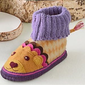 Garnet Hill Lion slippers brand new in packaging